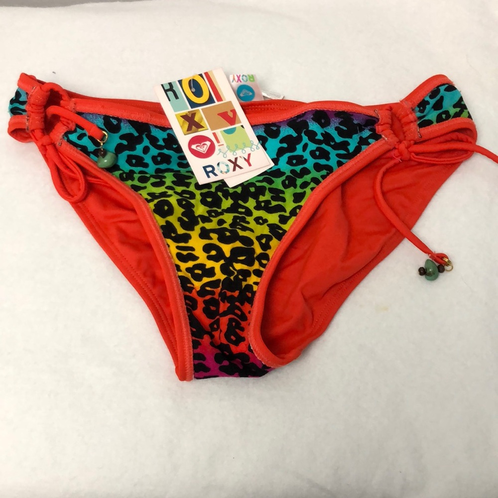 Roxy Bikinis Bottom Cheetah Print/Red Beach, swimwear. Size S